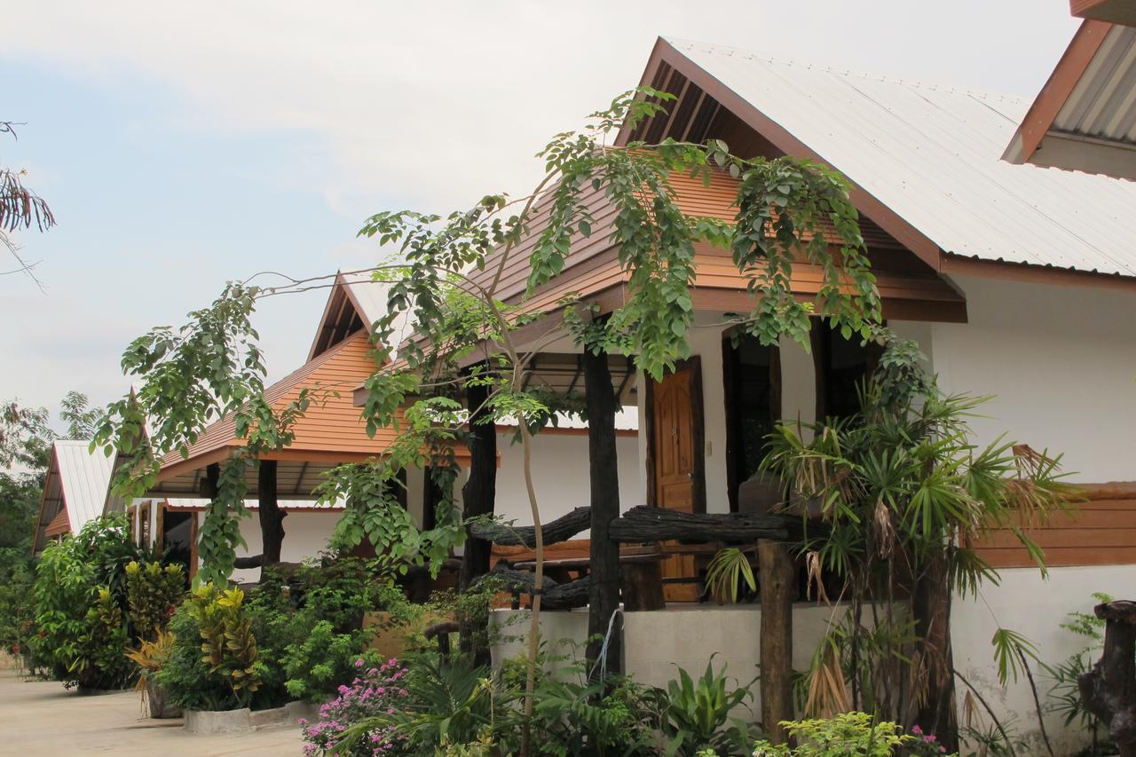 Pruksa Garden Hotel Phu Wiang Exterior photo